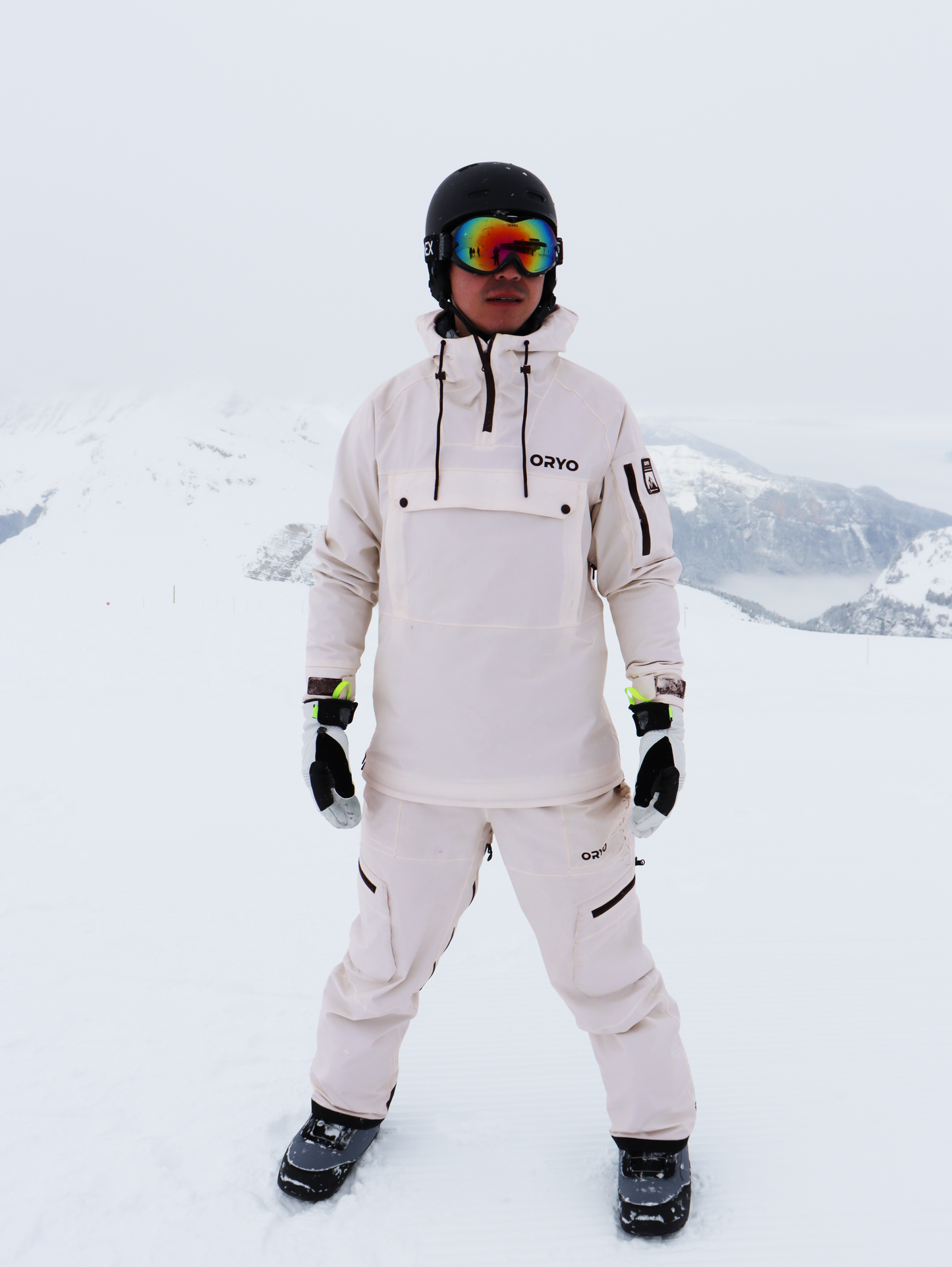 ORYO SNOWBOARD BEIGE TECH TROUSERS